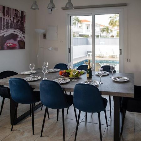 Villa Ruby Nissi Beach أيا نابا المظهر الخارجي الصورة