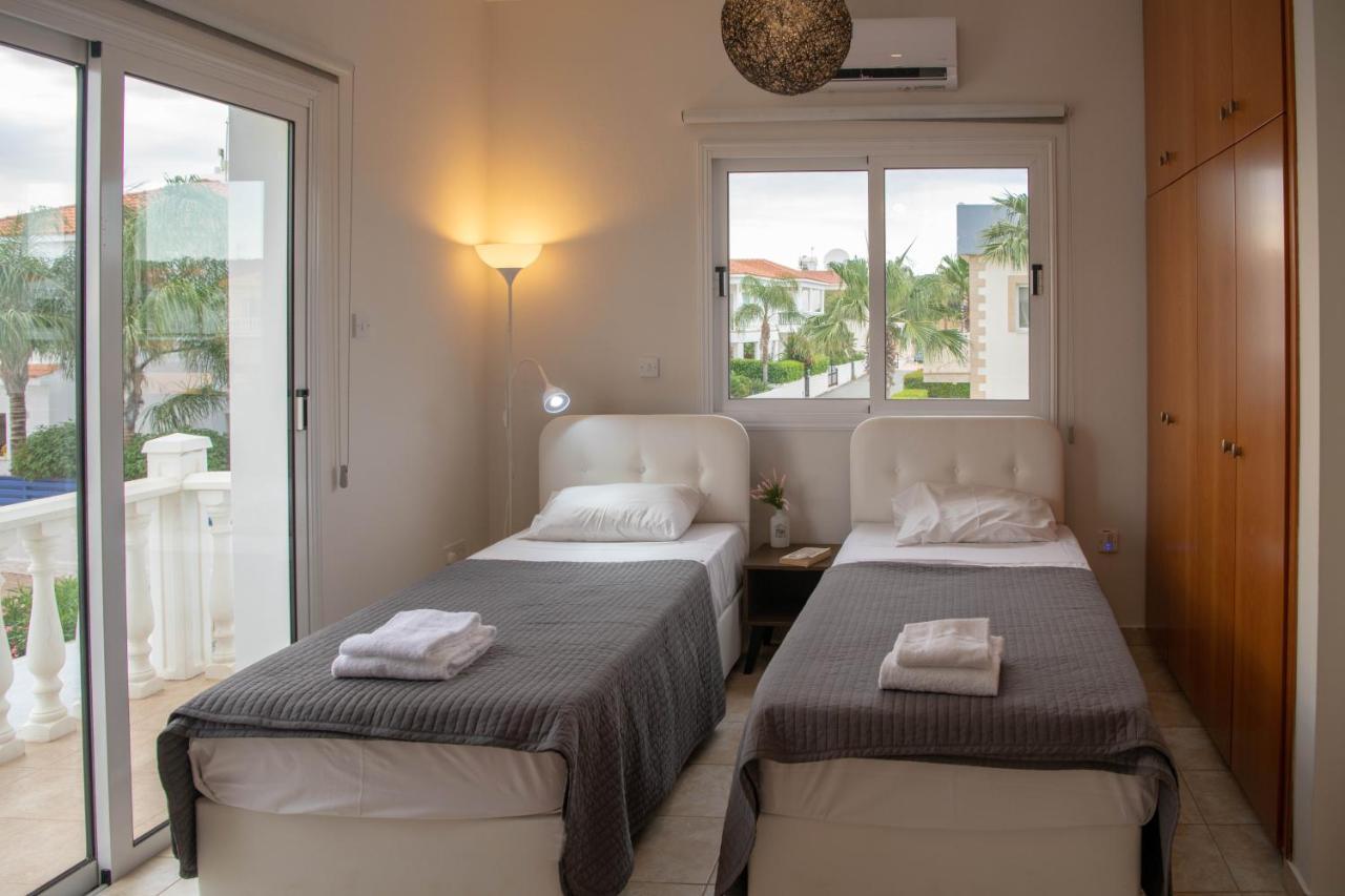 Villa Ruby Nissi Beach أيا نابا المظهر الخارجي الصورة